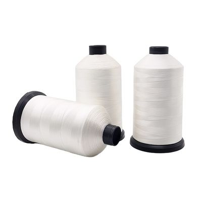 Material de cono Plástico 210d/3 Poliéster blanco hilo de costura para la máquina de colchas
