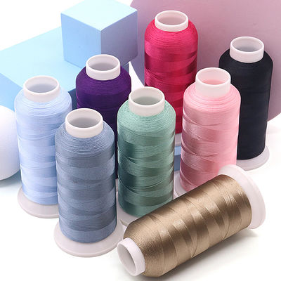 4000 Yards Filamento de color puro Hielo 100% Poliéster hilo de bordado para la máquina 720 colores