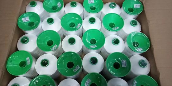 Hilo de costura 210D/3 resistente al calor y resistente al fuego con 100% de hilo de poliéster