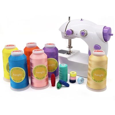 El hilo de poliéster de color 120D/2 100% para la máquina de bordado 4000 Yards