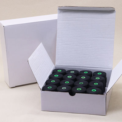 Caja de almacenamiento de hilos de bobina de poliéster unidos 144pcs/cartón para la máquina de coser Poliéster