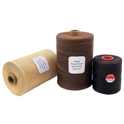 1 kg por cono Filamento de cera plana 150D/16 Poliéster para artículos de cuero Resistencia química