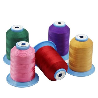 Peso g/bola 115G Alta resistencia 210D/3 hilo de costura de nylon Diámetro de hilo de costura 0,32 mm