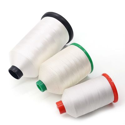 Material de cono Plástico 210d/3 Poliéster blanco hilo de costura para la máquina de colchas