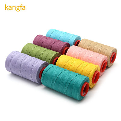 Riqueza de colores 210d Poliéster hilo encerado para coser material de cuero cono plástico