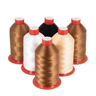 Filamentos de poliéster textil 70 unidos con un patrón de poliéster 100% teñidos de hilo de costura industrial