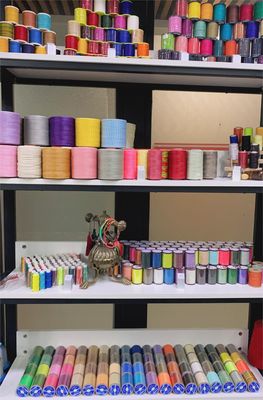 Poliéster Hielo de costura de alta tenacidad para sofá Calzado Crochet Cuenta de hilos de 3 capas