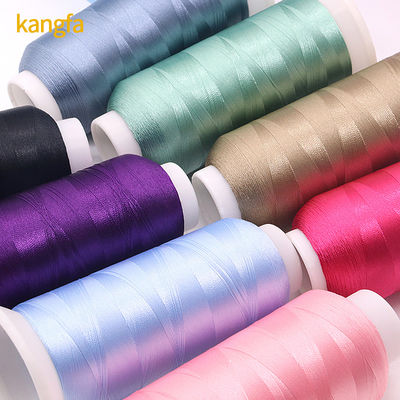 Color teñido 720 colores 4000 Yard Polyester hilo de bordado para la máquina de costura cruzada