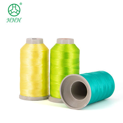 Poliéster 50/3 Algodón 250 Yards Coser Yarn de la máquina de fabricación de hilo 3Cord Blanco 1000M Cono