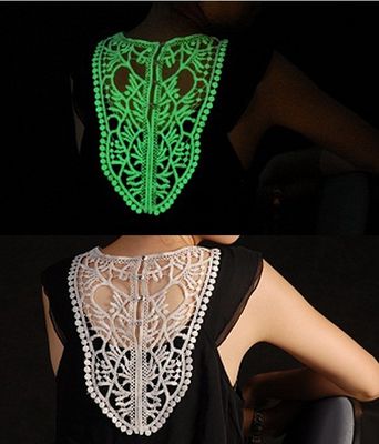 Glow In The Dark 150D/2 Filamento de bordado de poliéster 3000 yardas de rollo Peso neto 100G