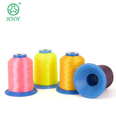 Protección UV 210D 1300m Longitud de cono Fijo de coser de poliéster para zapatos de abrigo de alta resistencia