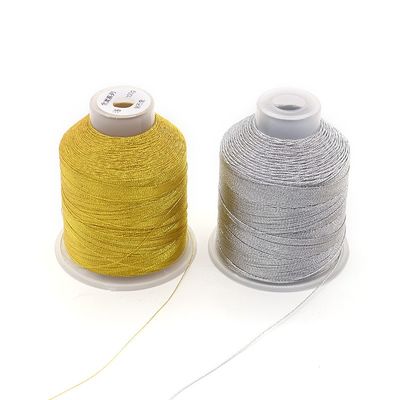 Hielo de bordado metálico brillante para máquinas Cordones y trenzas en tonos dorados