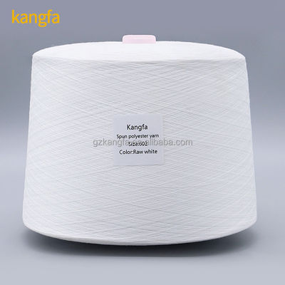 Fabricación Produce 1,25 kg de hilados de poliéster blancos crudos 60/2 con resistencia química