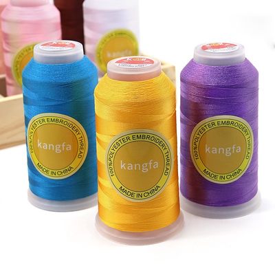 700 colores vibrantes para hilo de bordado de poliéster 120D/2 en materiales duros y gruesos