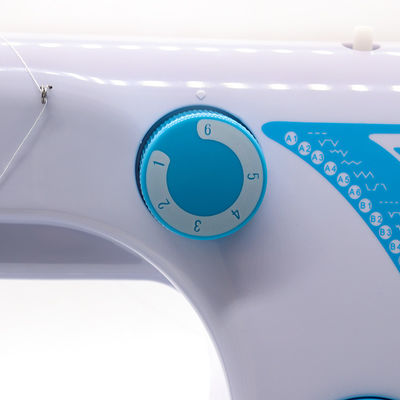 3 KG UFR-727 Máquina de coser eléctrica para coser telas y botones de hoyos de cama plana