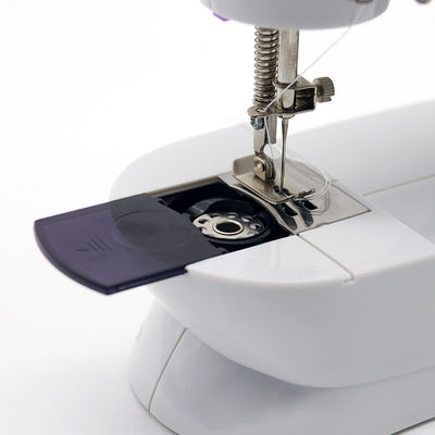 Video Apoyo técnico después del servicio Mini máquina de coser portátil para el hogar UFR-202