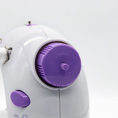Video Apoyo técnico después del servicio Mini máquina de coser portátil para el hogar UFR-202