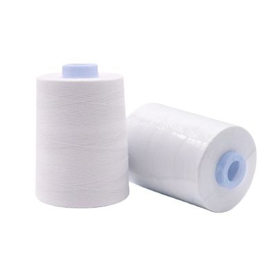 hilo de costura de algodón 100% blanco para proyectos personalizados en la industria textil