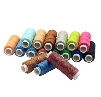 1 mm de hilo de costura de poliéster recubierto de cera rojo mercerizado para la fabricación de joyas de macrame