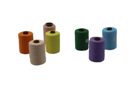 24 colores en una caja de hilo de gancho de algodón 40S / 2 hilo de costura de algodón para coser a mano