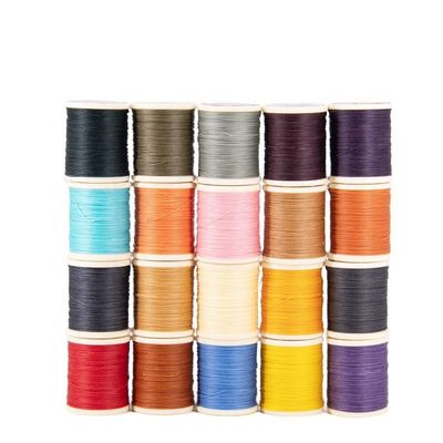 Coser a mano 30g hilo de cera redondo de un rollo para artesanías de cuero de bricolaje 0.55MM poliéster