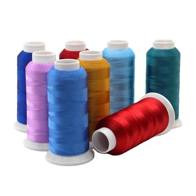 Hilo de costura de bordado industrial 40/2 5000m Resistente a altas temperaturas 75d 120d/2